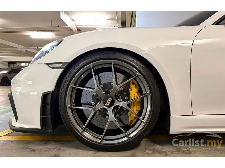 2021 Porsche 718 Spyder Convertible