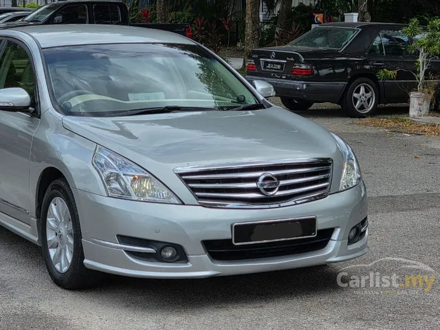2011 Nissan Teana Premium Sedan
