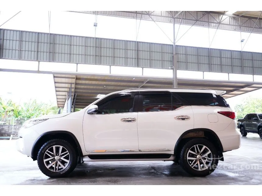 2018 Toyota FORTUNER V SUV