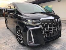 2018 Toyota Alphard 2.5 SC SUN ROOF DIM BLIND SPOT