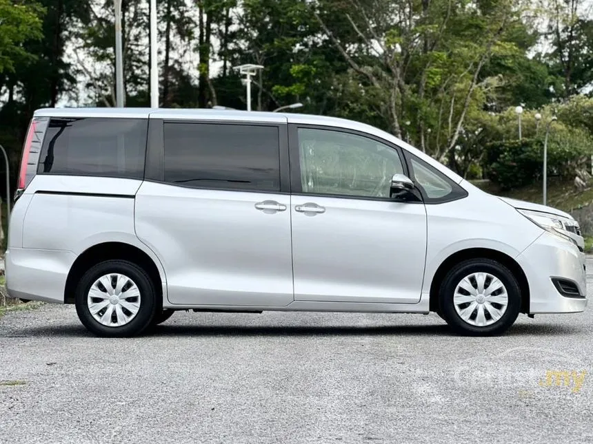2019 Toyota Noah X MPV