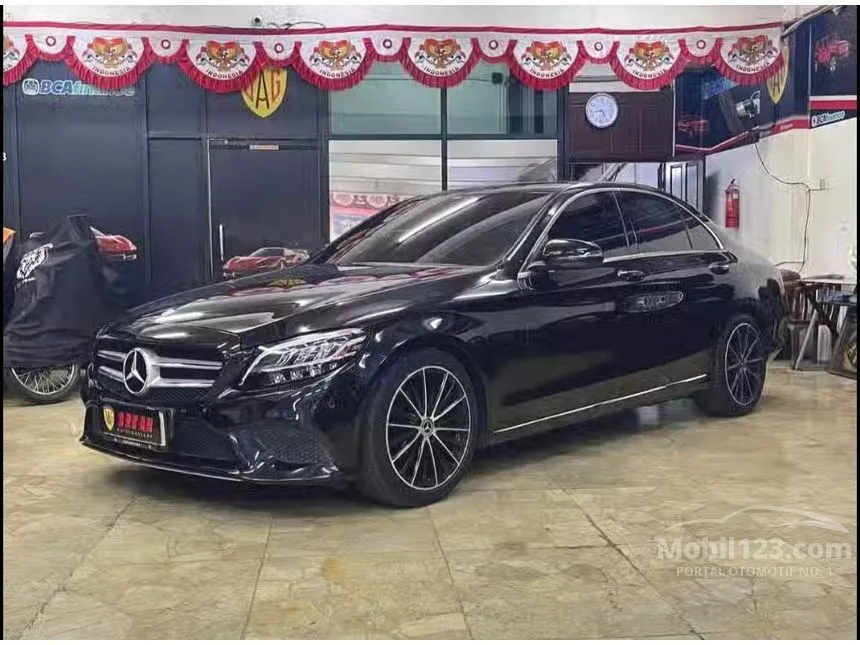 2019 Mercedes-Benz C200 EQ Boost Avantgarde Line Sedan
