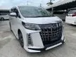 Recon 2019 Toyota Alphard 2.5 SC SUNROOF/DIM/BSM/TRD BPDYKIT/CAMERA/3 EYE/