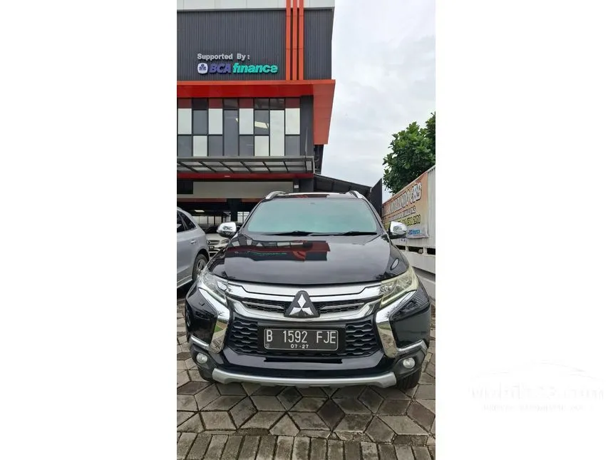 Jual Mobil Mitsubishi Pajero Sport 2017 Dakar 4X2 2.4 di Jawa Barat Automatic SUV Hitam Rp 360.000.000