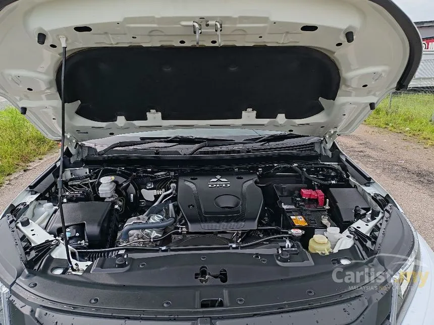 2023 Mitsubishi Triton VGT Dual Cab 4X4 Pickup