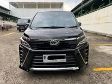 2018 Toyota Voxy 2.0 MPV TDP 22 JUTA