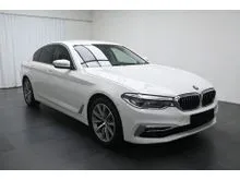 2020 BMW 520i 2.0 Luxury Sedan (1-OWNER) (TIPTOP CONDITION) (1-YEAR WARRANTY)