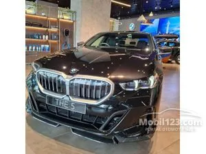 2025 BMW 520i 2.0 M Sport Sedan