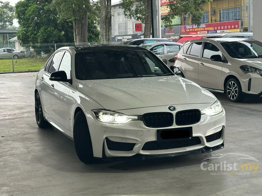 2019 BMW 330e M Sport Sedan