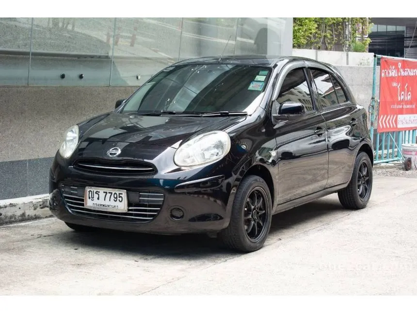 2011 Nissan MARCH E Hatchback