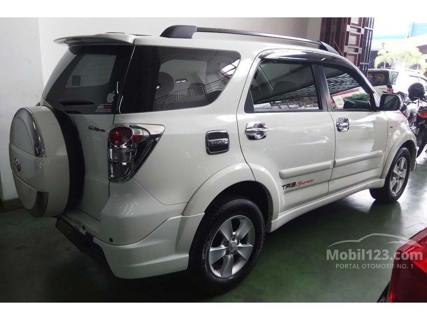 Jual Mobil Toyota Rush 2013 Trd Sportivo 1 5 Di Jawa Barat Manual Suv Putih Rp 185 000 000 3369634 Mobil123 Com