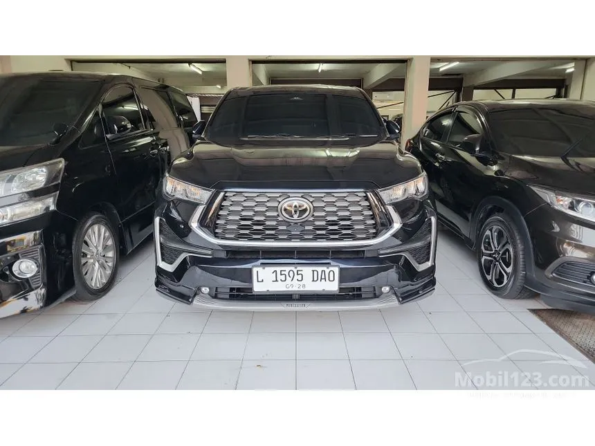 2023 Toyota Kijang Innova Zenix Q HV TSS ( Premium Color) MPV