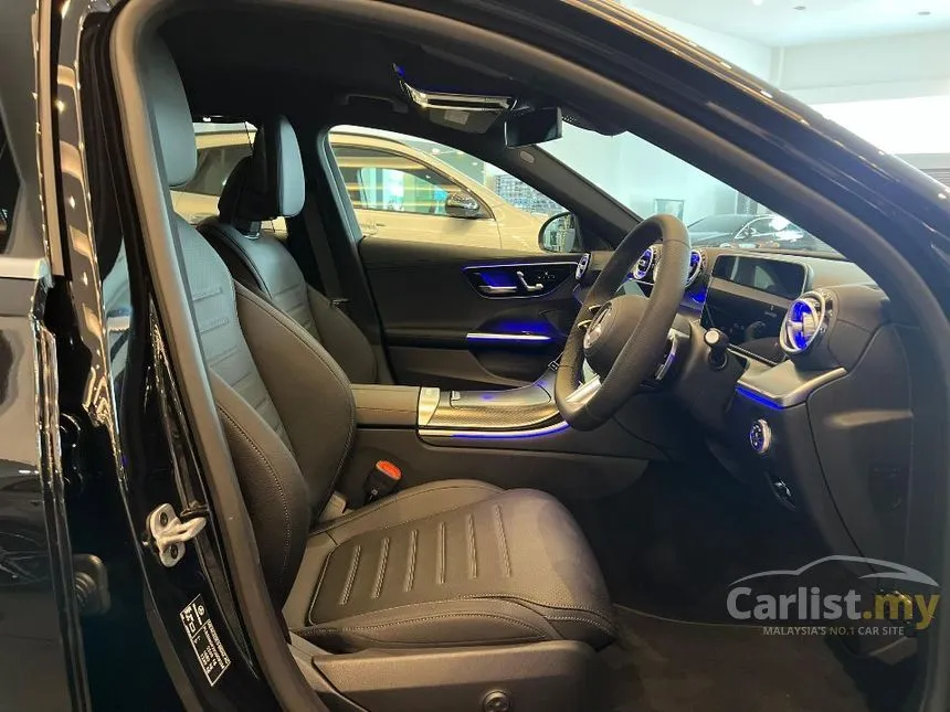 2025 Mercedes-Benz C200 AMG Line Sedan