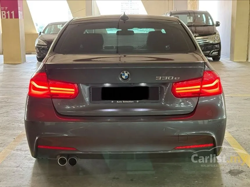 2018 BMW 330e M Sport Sedan