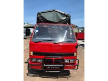1996 Isuzu NHR WOODEN CARGO C/W CANVASS 10 FEET