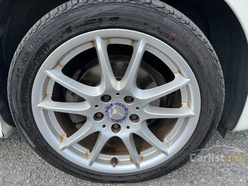 2011 Mercedes-Benz B180 Hatchback