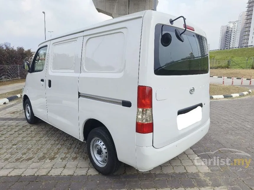 2016 Daihatsu Gran Max Panel Van