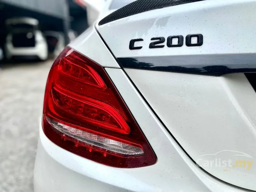 2015 Mercedes-Benz C200 AMG Line Sedan