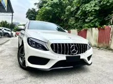 2015 Mercedes-Benz C200 2.0 AMG Line Sedan WIN ANG PAU UP TO RM8,888 FROM CARLIST/AMG/HEATHER SEAT/REVERSE CAM/ALLOY SPOT RIMS/3 YEAR WARRANTY