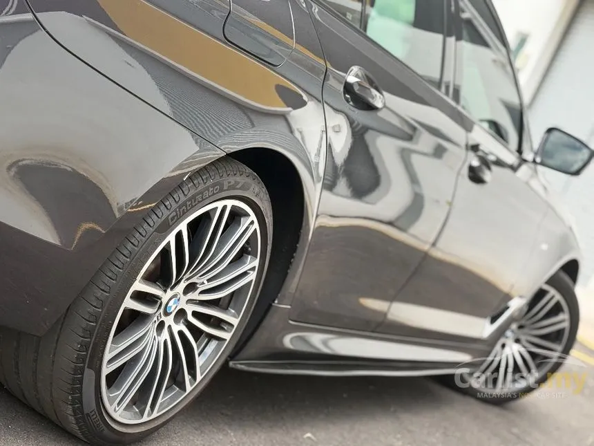 2019 BMW 530i M Sport Sedan