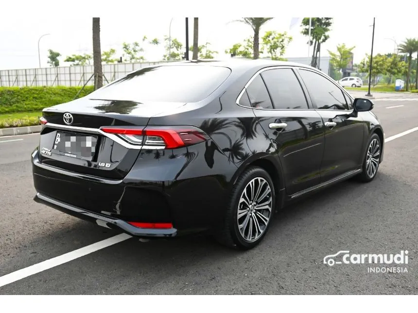 2021 Toyota Corolla Altis V Sedan