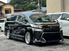 ALPINE , TRD BODYKIT / 2021 Toyota Vellfire 2.5 Z Golden Eyes MPV