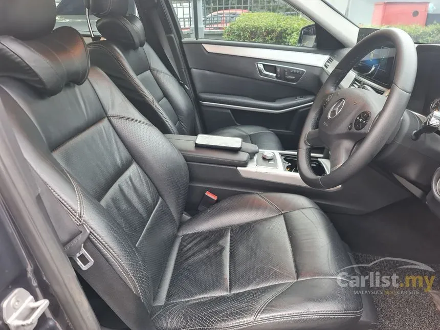2009 Mercedes-Benz E300 Sedan
