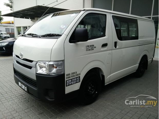 harga van toyota hiace baru