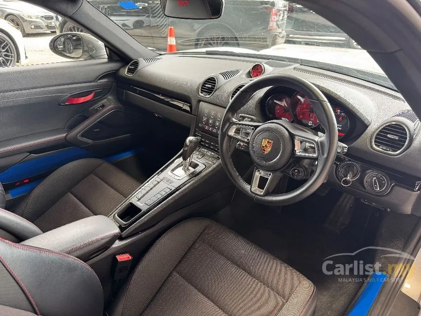 2021 Porsche 718 Cayman Coupe
