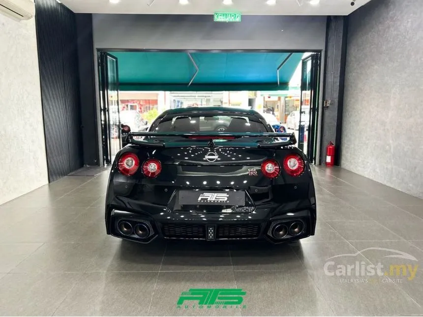 2023 Nissan GT-R Coupe