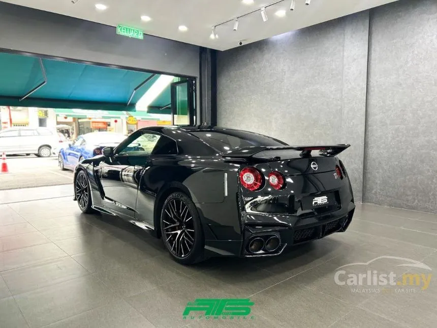 2023 Nissan GT-R Coupe