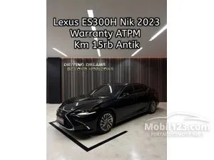 2023 Lexus ES 300h 2.5 Ultra Luxury Sedan