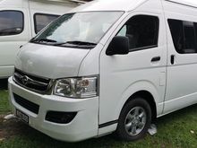 2011 Toyota Hiace 2.5 Window Van