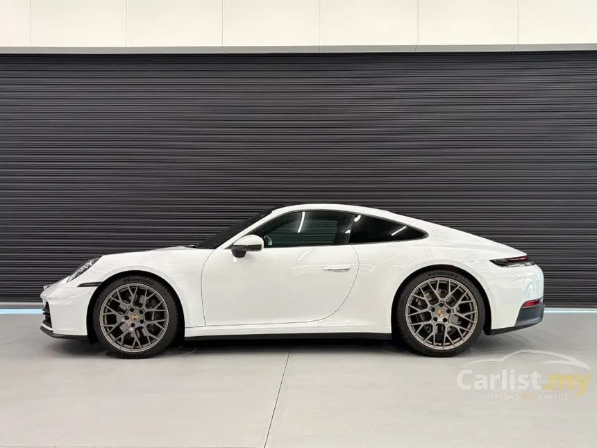 2025 Porsche 911 Carrera Coupe