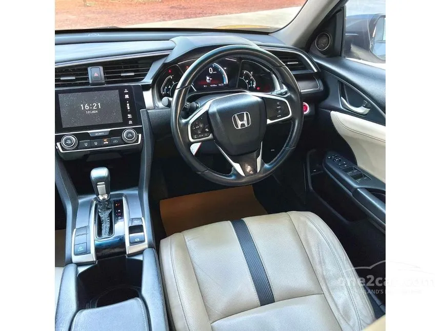 2017 Honda Civic EL i-VTEC Sedan