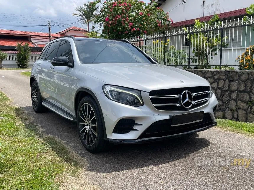 2019 Mercedes-Benz GLC250 4MATIC AMG Line SUV