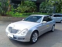 2009 Mercedes-Benz E230 2.5 Sedan W211 Last Edition Facelift A/T Black Interior Rawatan ATPM Resmi Body Mulus Interior Orsinil Siap Dipakai Luar Kota