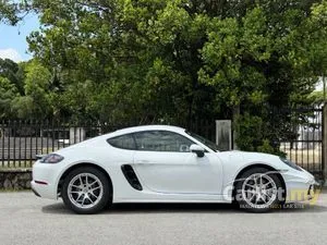 2023 Porsche 718 2.0 Cayman Coupe