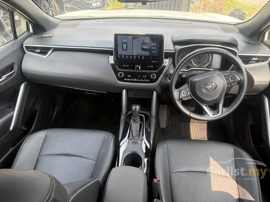 2023 Toyota Corolla Cross V SUV