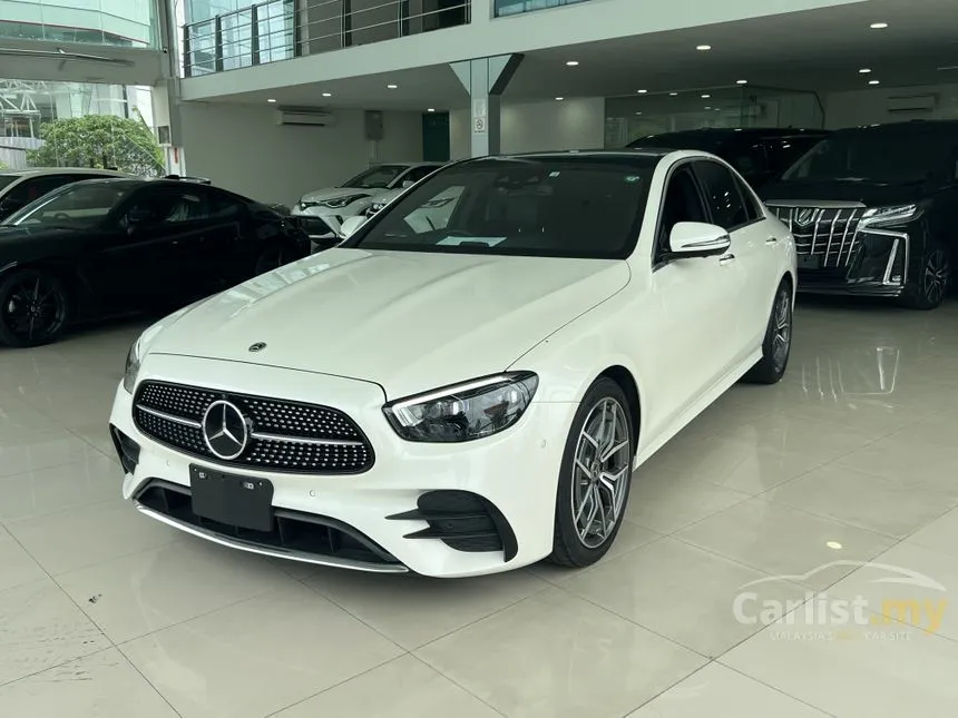 2022 Mercedes-Benz E200 AMG Sedan