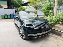 Ready Stock, Rare Unit (4-Seater, SV Edition, Grade 4.5A, 6200-Km Mileage) 2023 Land Rover Range Rover Vogue 4.4 P530 SV L.W.B Fully Loaded. P400 P615