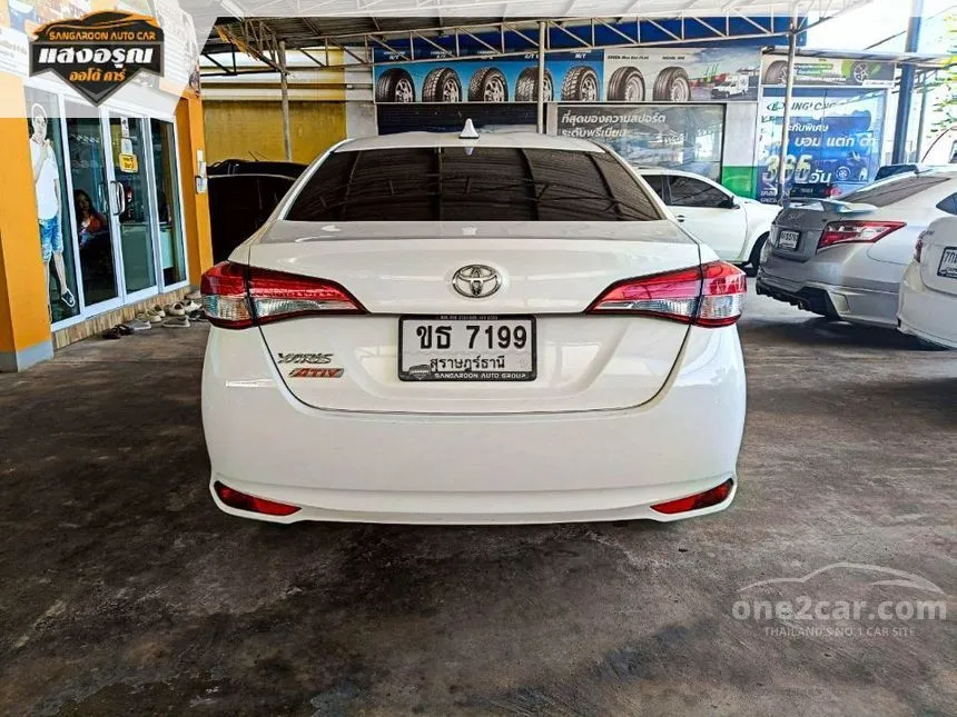 2021 Toyota Yaris Ativ Entry Sedan