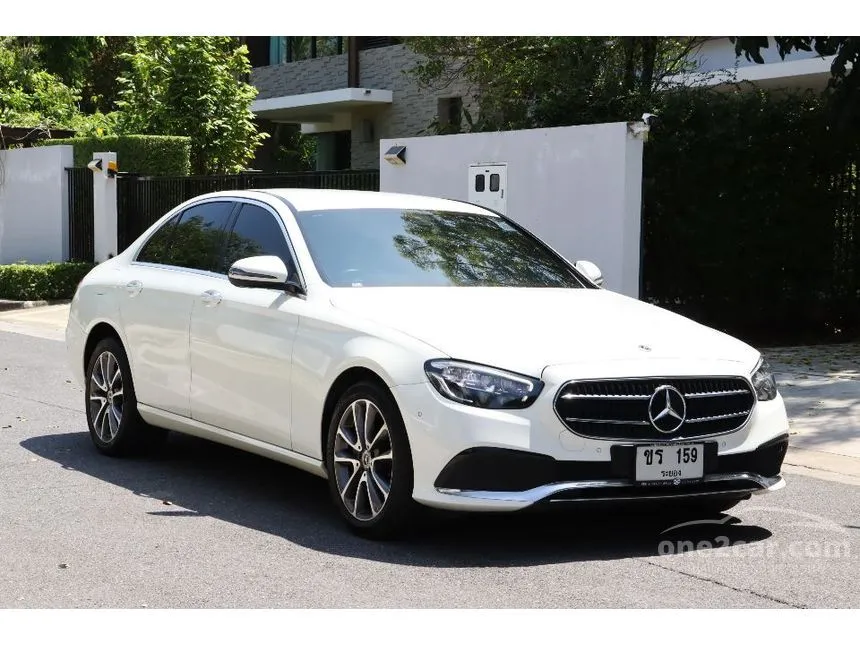 2023 Mercedes-Benz E300 e AMG Dynamic Sedan