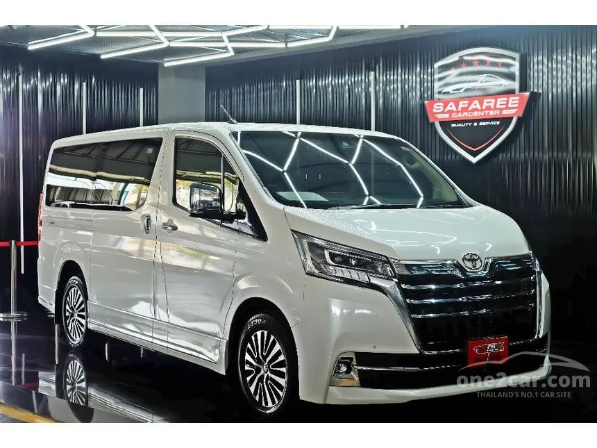 2020 Toyota Majesty Grande Van