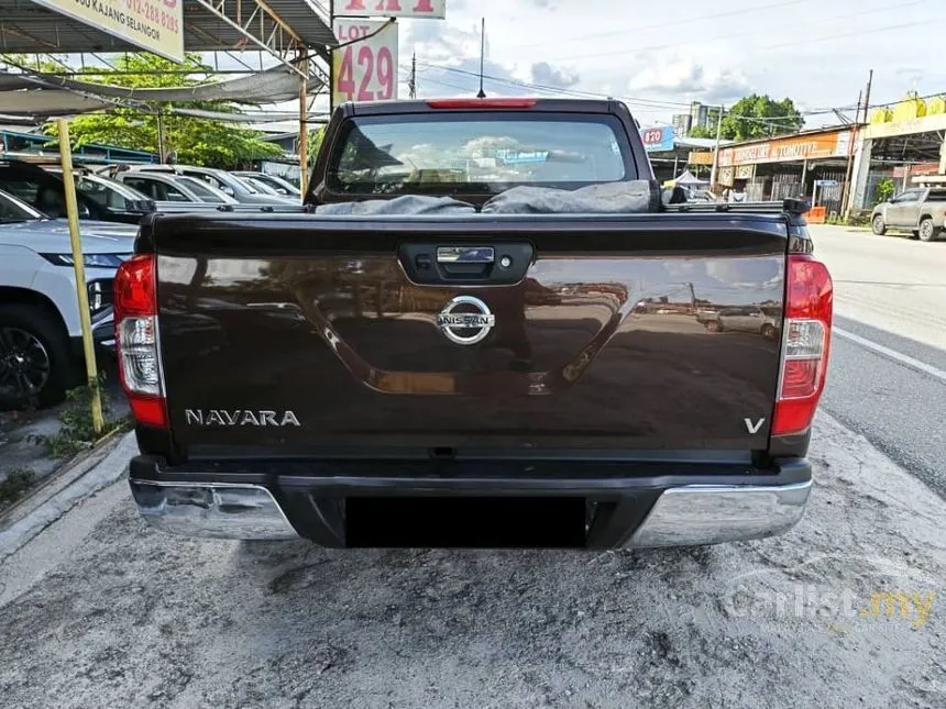 2018 Nissan Navara NP300 V Dual Cab Pickup