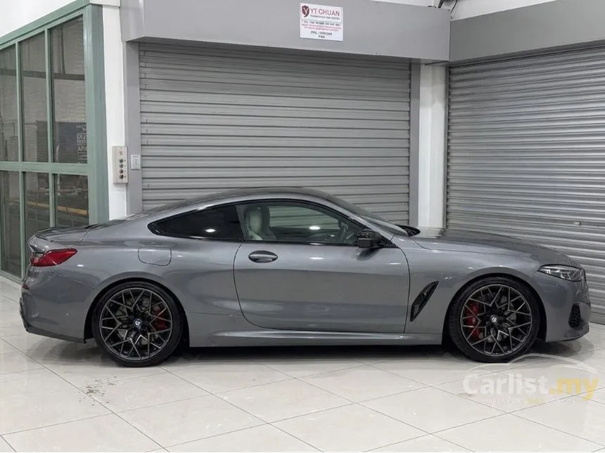2022 BMW M8 Competition Coupe