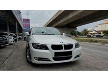 BMW 320i M-SPORT NEW FACELIFT 2010,FULL LEATHER SEATS,4 NEW TYRES,LOW MILEAGE ONLY 6XKM,INTERIOR LIKE NEW CONDITION,CRYSTAL WHITE,ONE DATIN OWNER