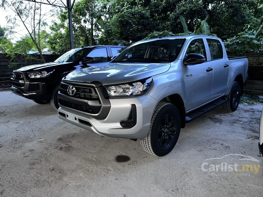 New Brand New Toyota Hilux 2.4 E Auto Ready Stock - Carlist.my