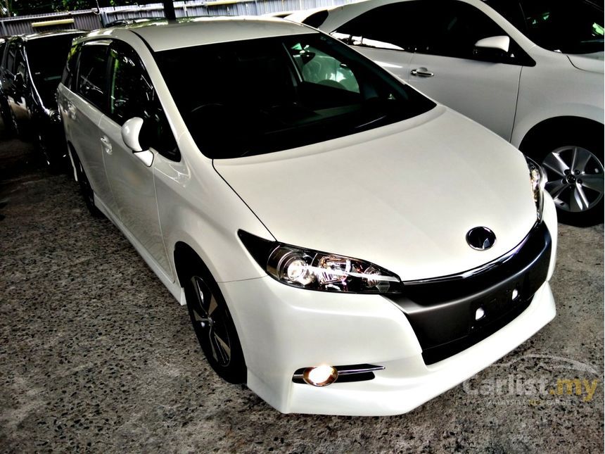 Toyota wish 2016