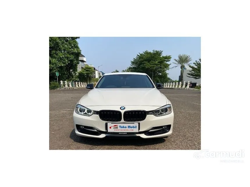 Jual Mobil BMW 320i 2014 Sport 2.0 di Jawa Barat Automatic Sedan Putih Rp 330.000.000